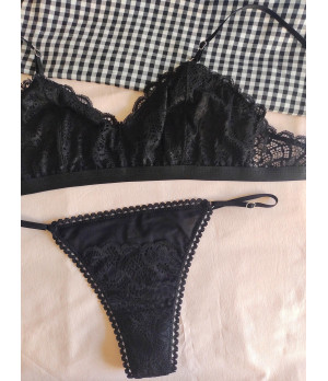 Conjunto Mia Negro